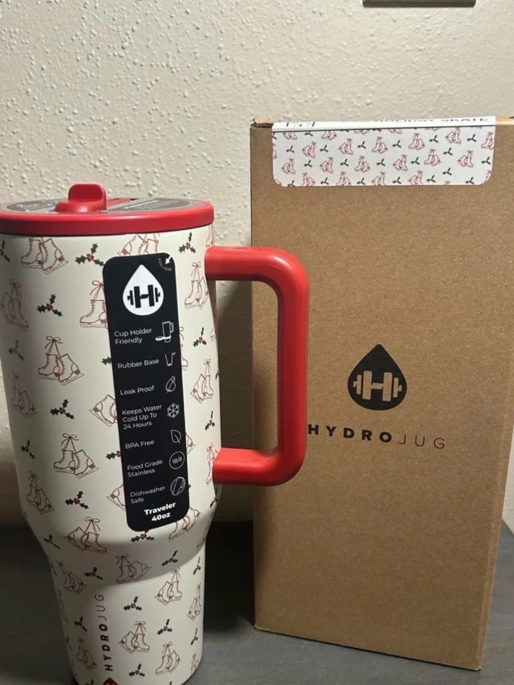 HydroJug Holiday Skate NWT